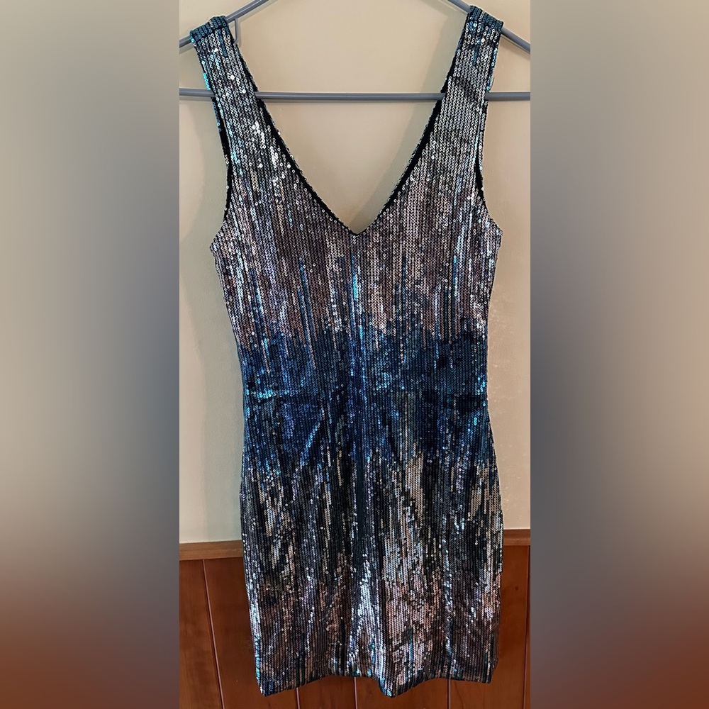LILY ROSE size S,mini, sequined party dress. Sleeveless v-neck ombré mini dress